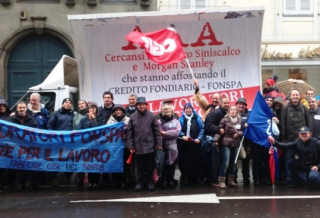 LAVORATORI DEL FONSPA IN PIAZZA A MILANO