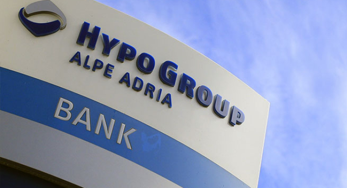 HYPO ALPE ADRIA BANK, SINDACATI IN TRINCEA CONTRO I LICENZIAMENTI