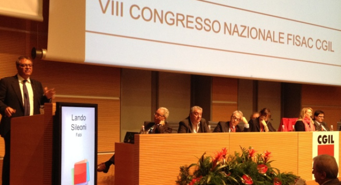 SILEONI AL CONGRESSO FISAC-CGIL:  ?UNITI VERSO IL RINNOVO CCNL?